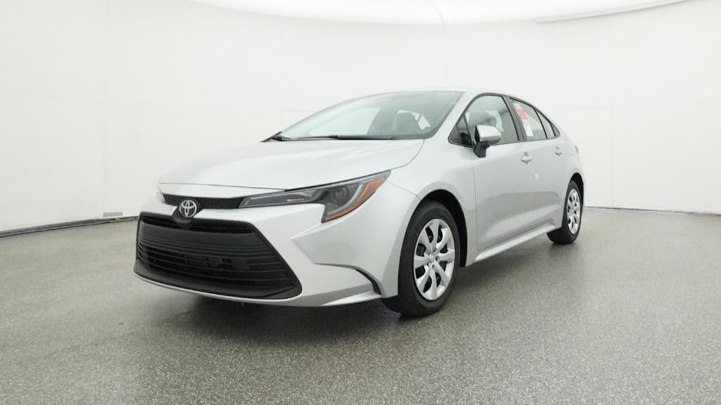 2025 Toyota Corolla LE photo 3
