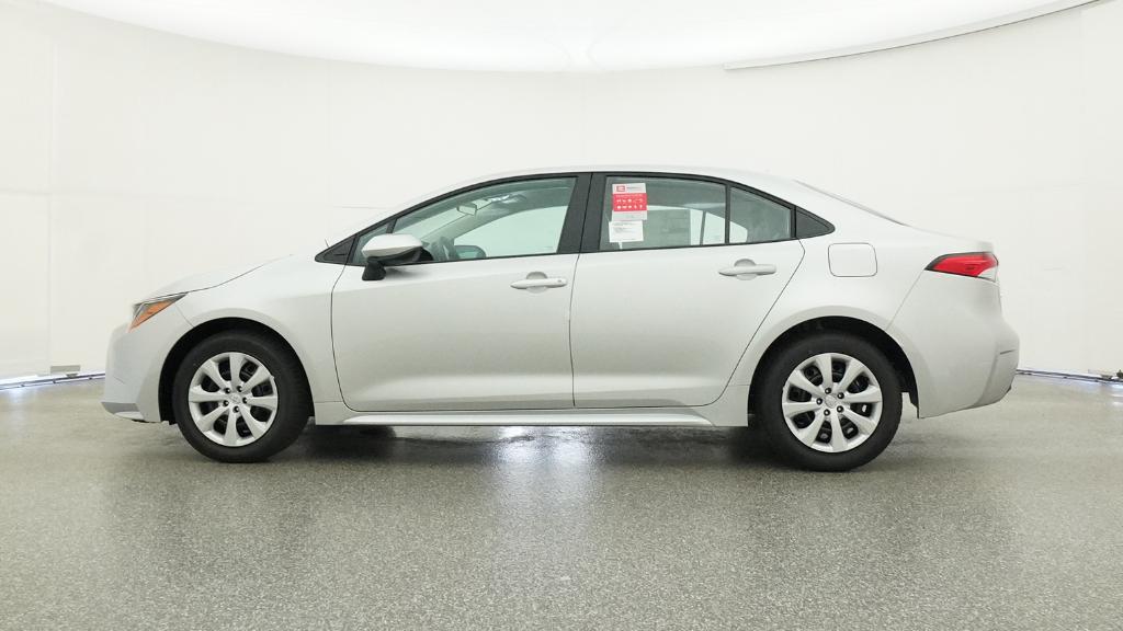 2025 Toyota Corolla LE photo 8