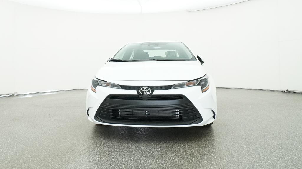 2025 Toyota Corolla LE photo 3