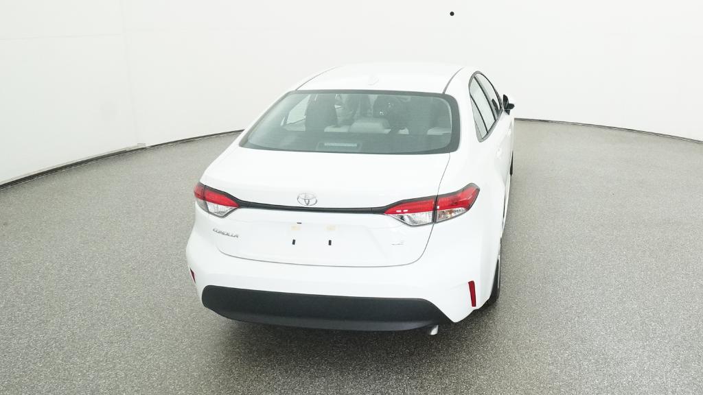 2025 Toyota Corolla LE photo 18