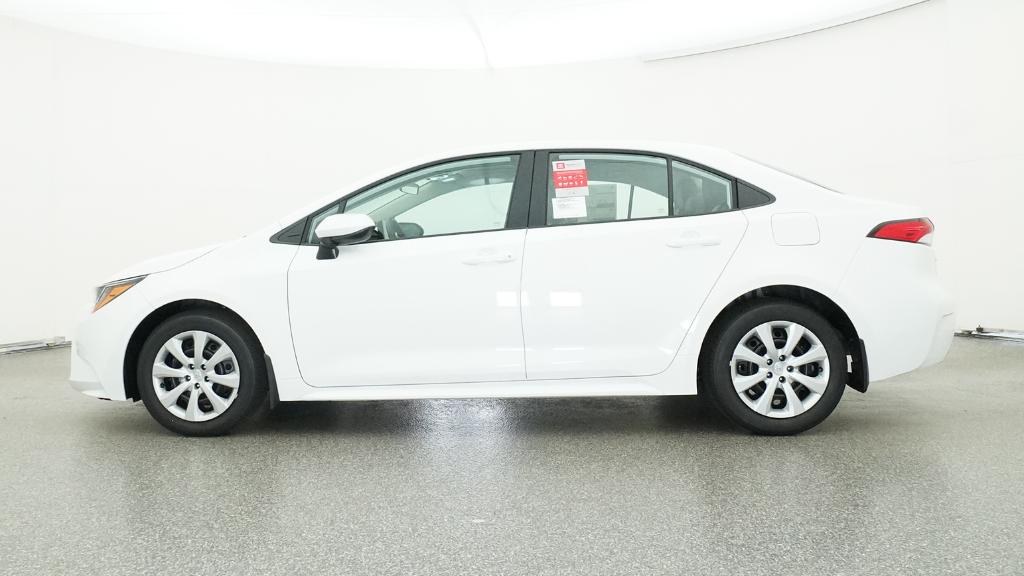 2025 Toyota Corolla LE photo 10
