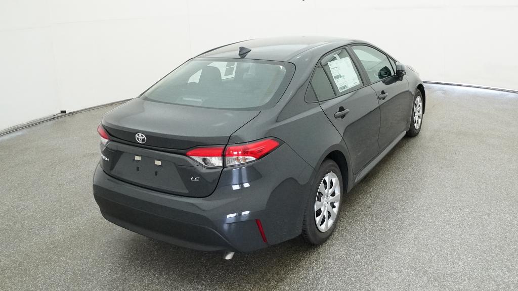 2025 Toyota Corolla LE photo 8
