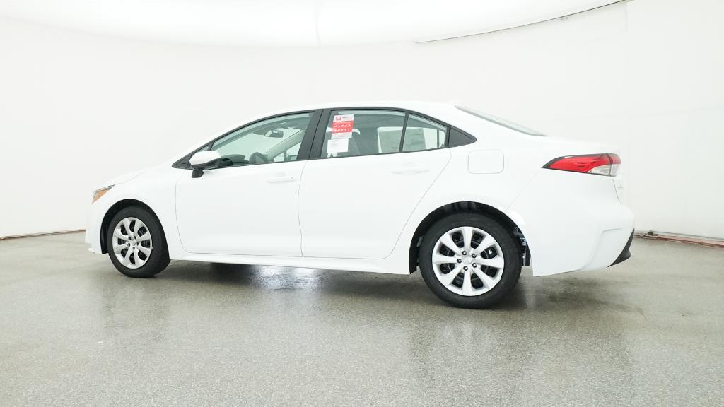 2025 Toyota Corolla LE photo 24
