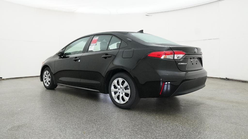 2025 Toyota Corolla LE photo 27