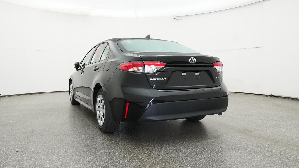2025 Toyota Corolla LE photo 16