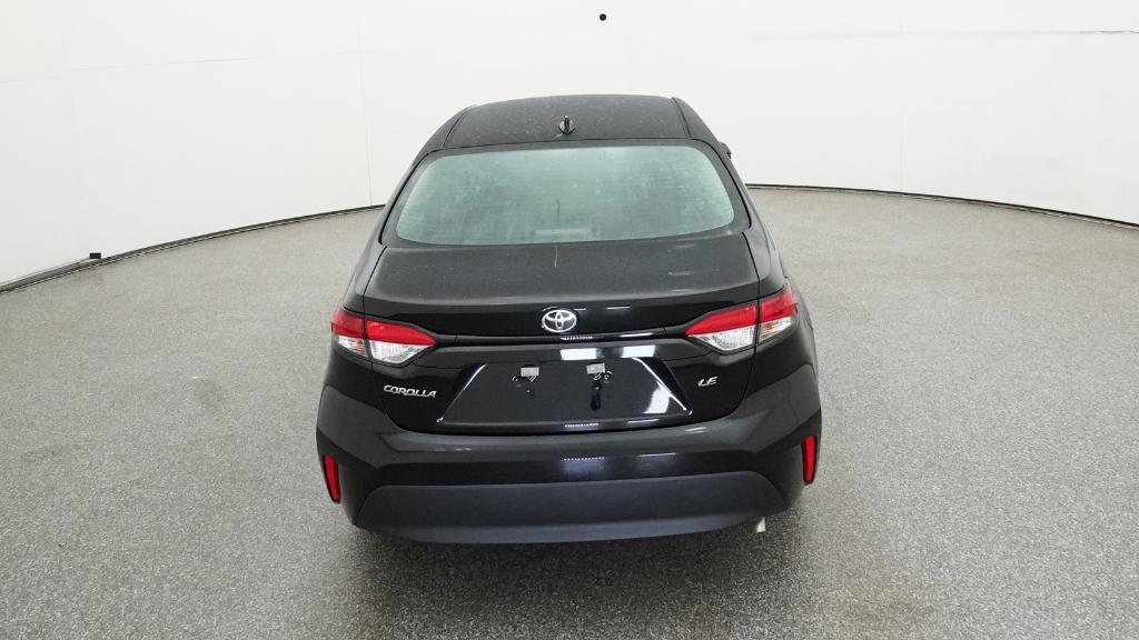 2025 Toyota Corolla LE photo 10