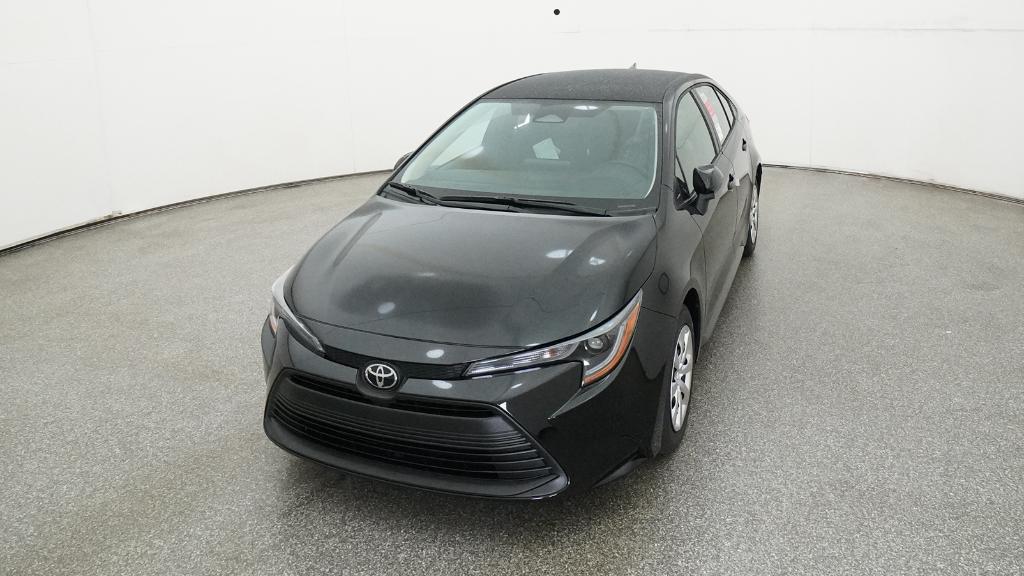 2025 Toyota Corolla LE photo 6