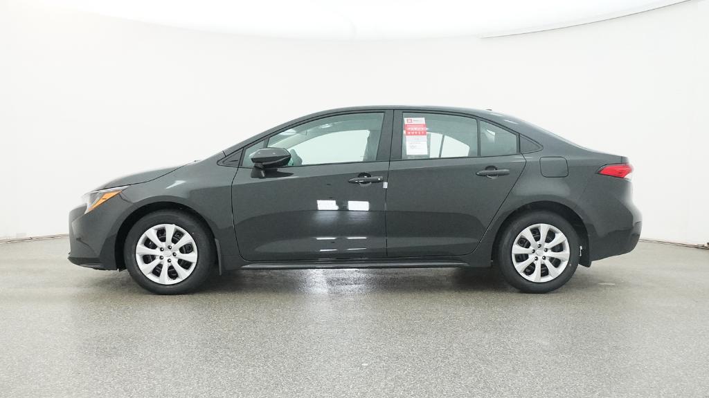 2025 Toyota Corolla LE photo 9