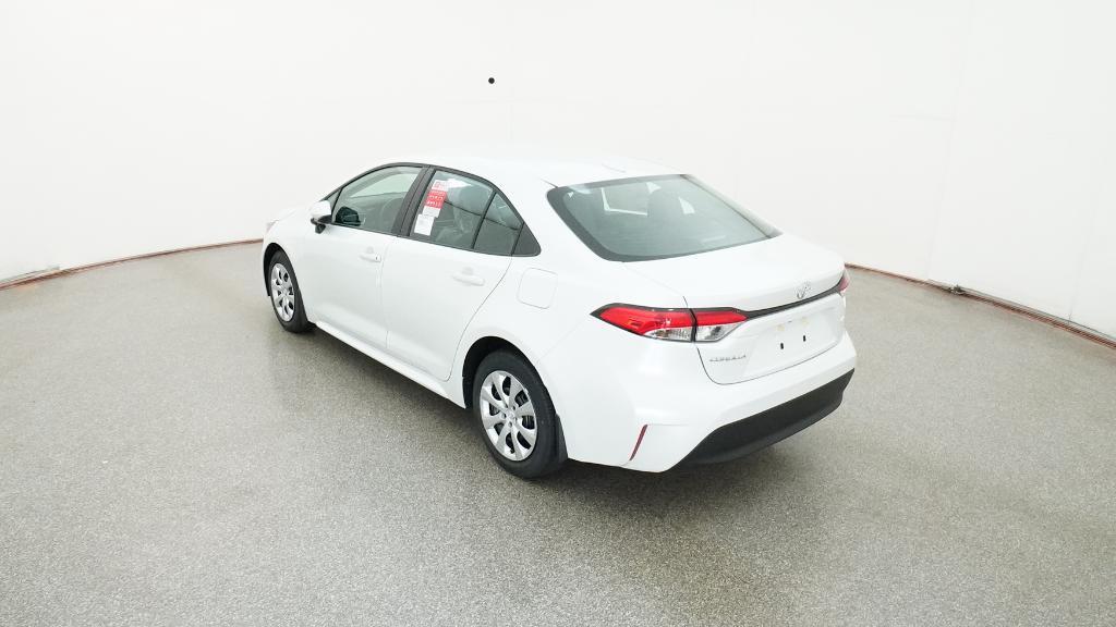 2025 Toyota Corolla LE photo 9