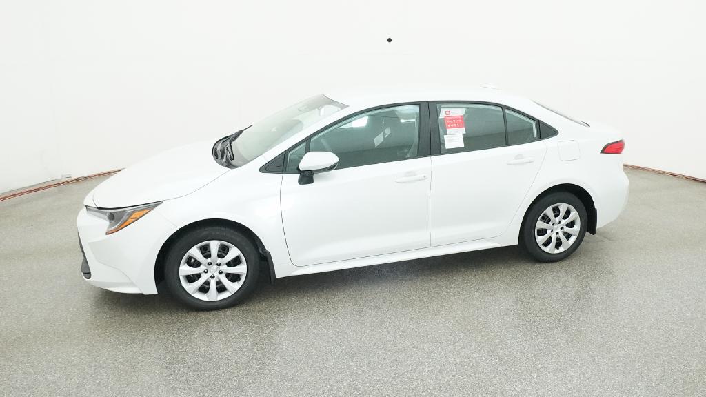 2025 Toyota Corolla LE photo 3