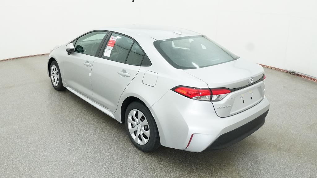 2025 Toyota Corolla LE photo 11