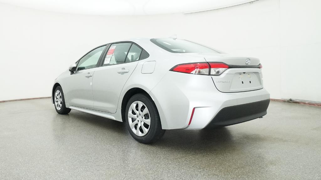 2025 Toyota Corolla LE photo 12