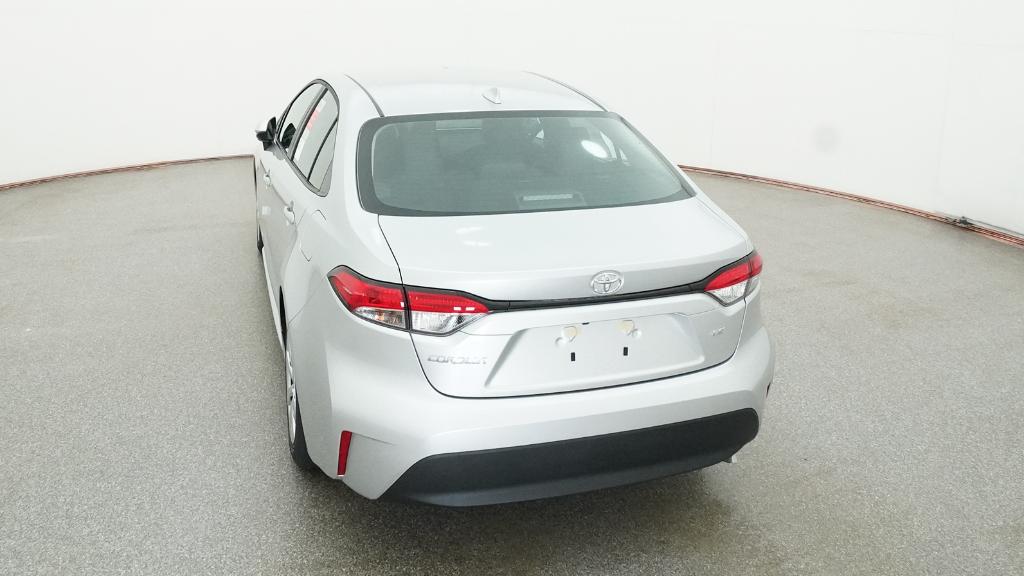2025 Toyota Corolla LE photo 14