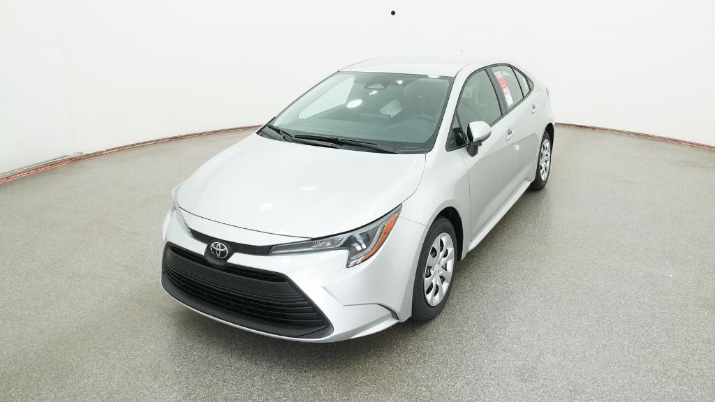 2025 Toyota Corolla LE photo 3