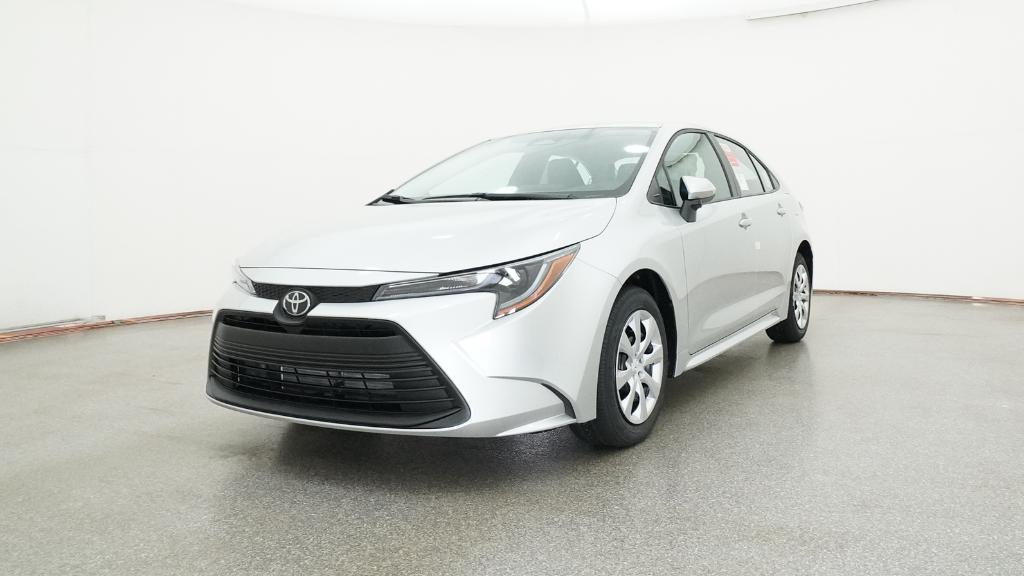 2025 Toyota Corolla LE photo 2
