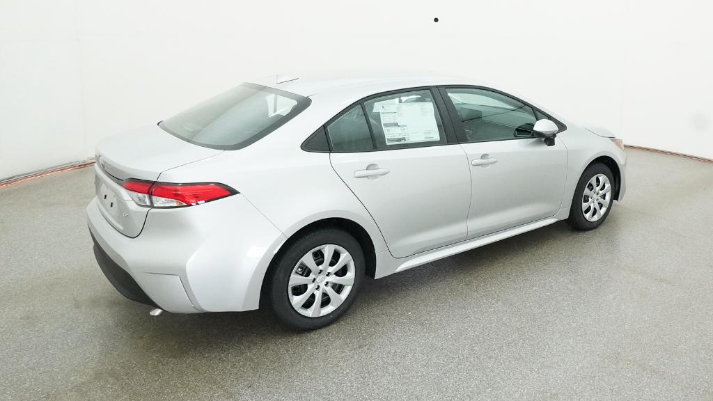 2025 Toyota Corolla LE photo 20