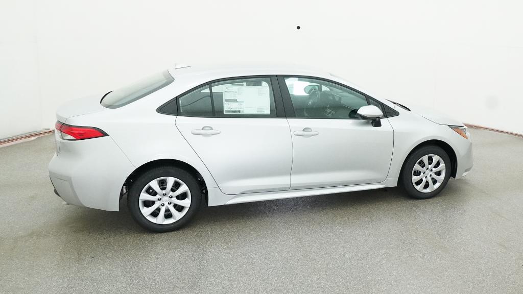 2025 Toyota Corolla LE photo 22