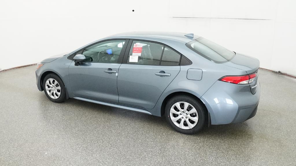 2025 Toyota Corolla LE photo 11