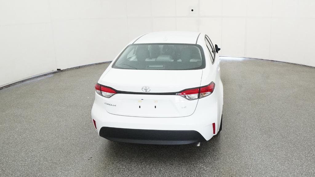 2025 Toyota Corolla LE photo 17