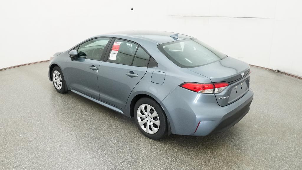 2025 Toyota Corolla LE photo 39