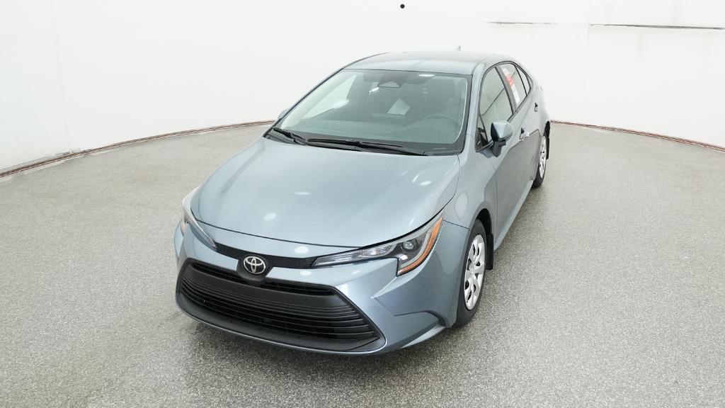 2025 Toyota Corolla LE photo 33
