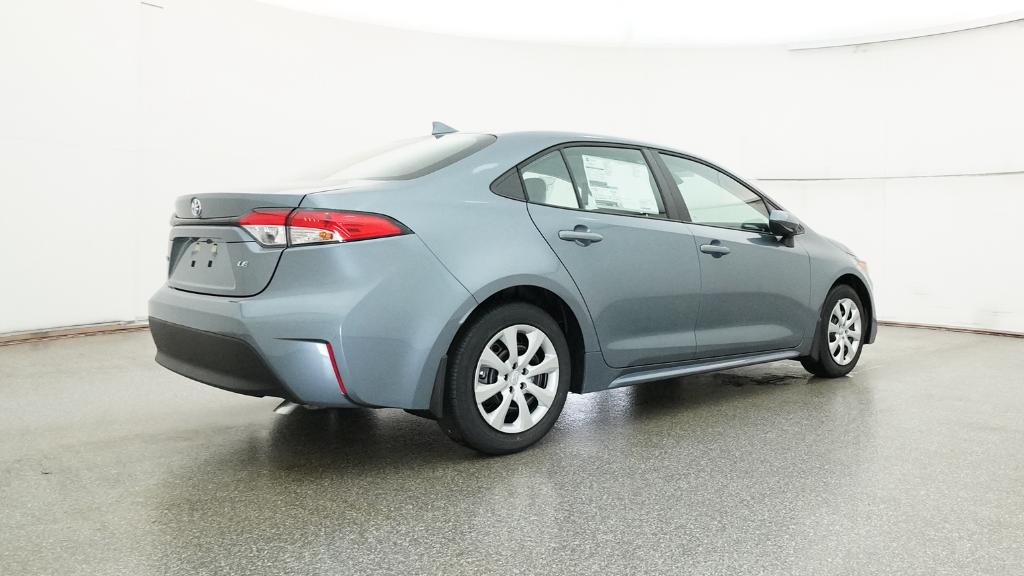 2025 Toyota Corolla LE photo 32