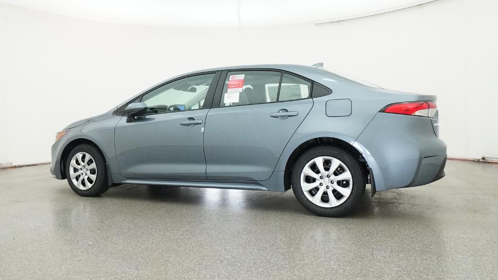 2025 Toyota Corolla LE photo 12