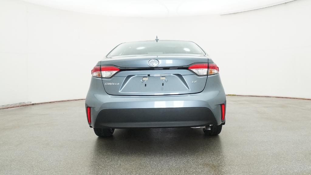 2025 Toyota Corolla LE photo 17