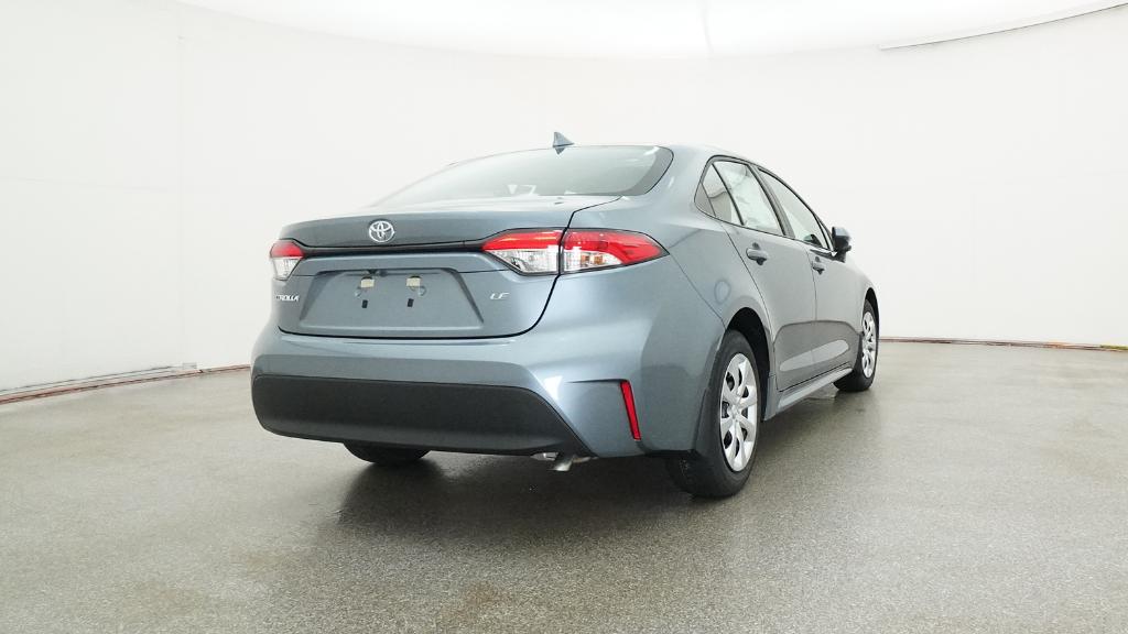 2025 Toyota Corolla LE photo 20