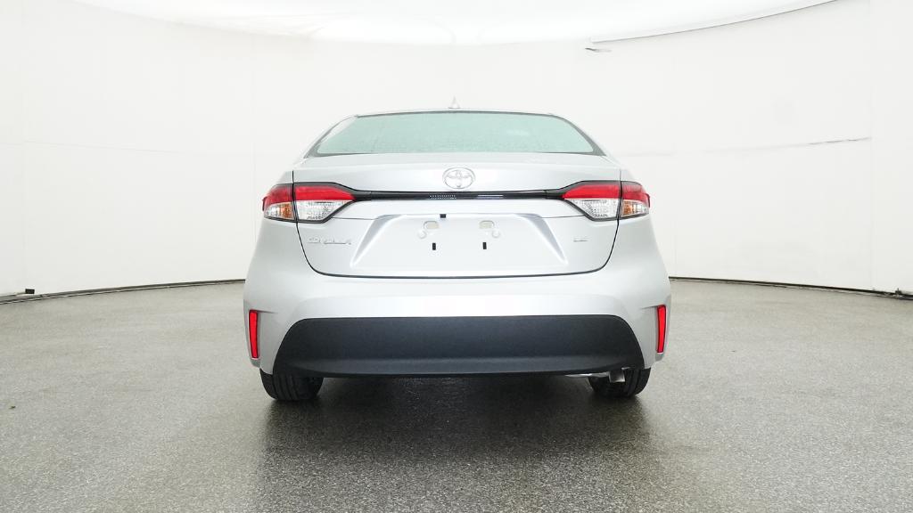 2025 Toyota Corolla LE photo 14