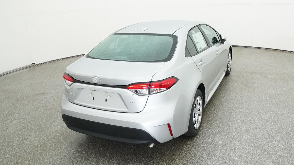 2025 Toyota Corolla LE photo 16
