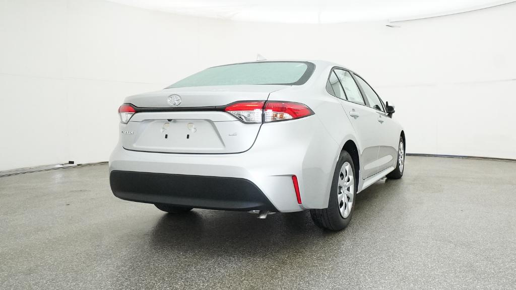 2025 Toyota Corolla LE photo 17
