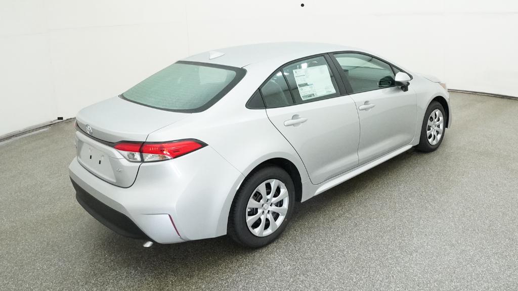 2025 Toyota Corolla LE photo 19