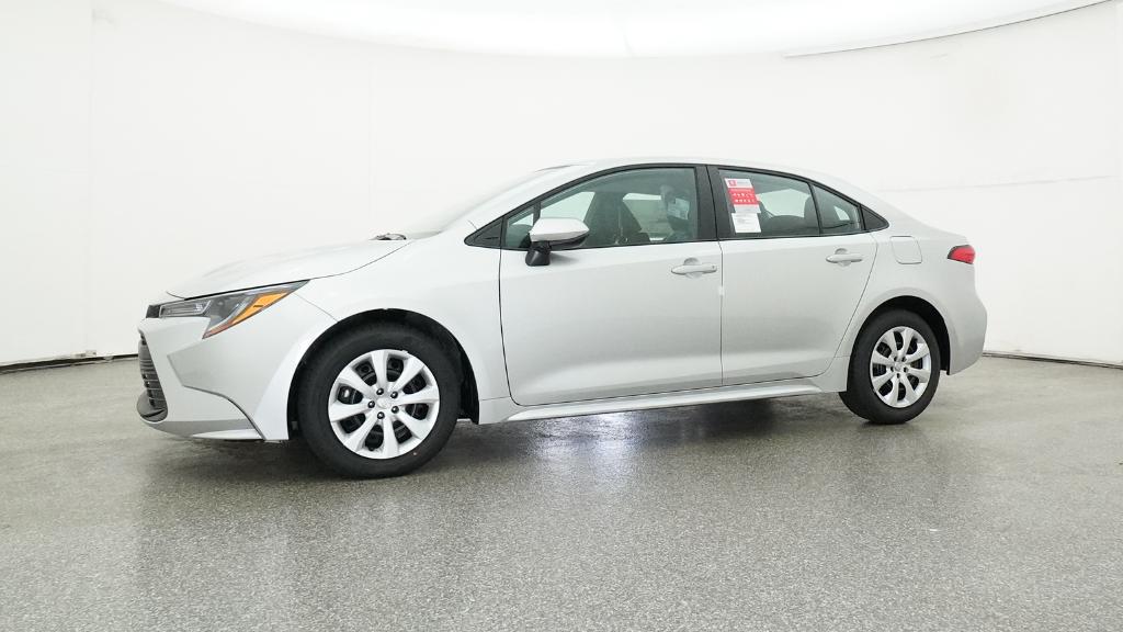 2025 Toyota Corolla LE photo 5