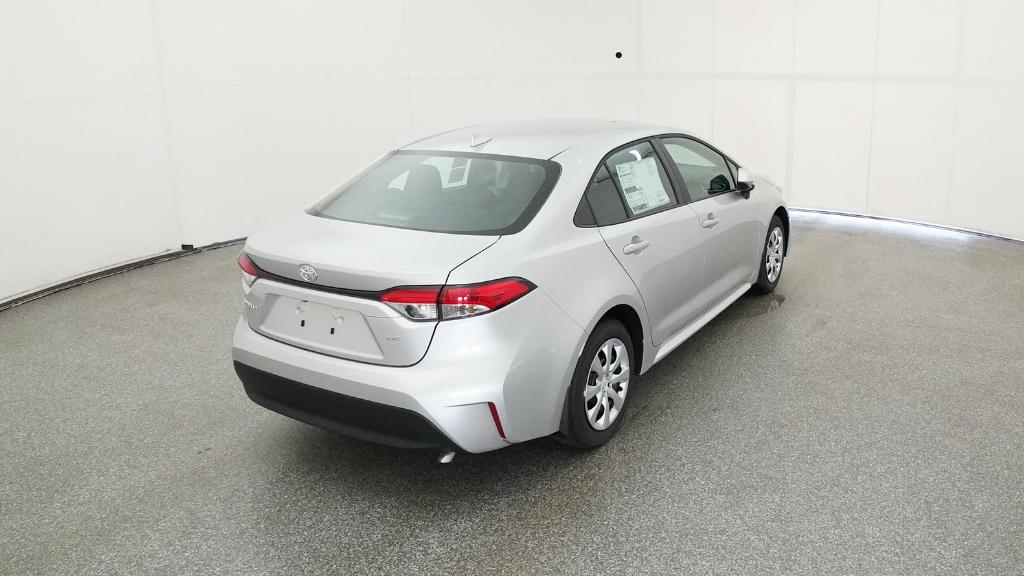 2025 Toyota Corolla LE photo 21