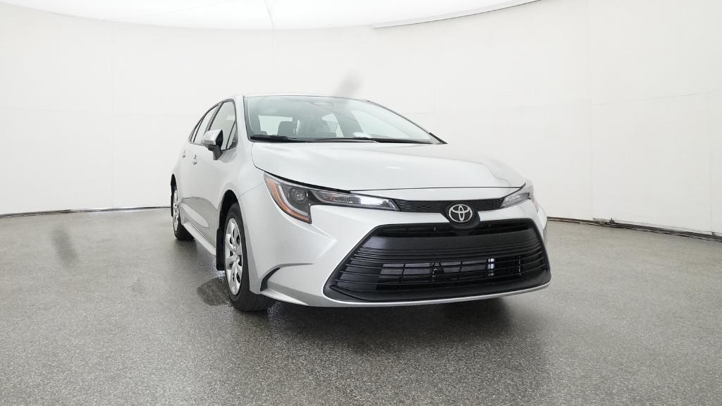 2025 Toyota Corolla LE photo 18