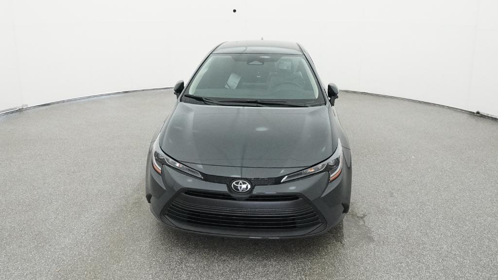 2025 Toyota Corolla LE photo 2