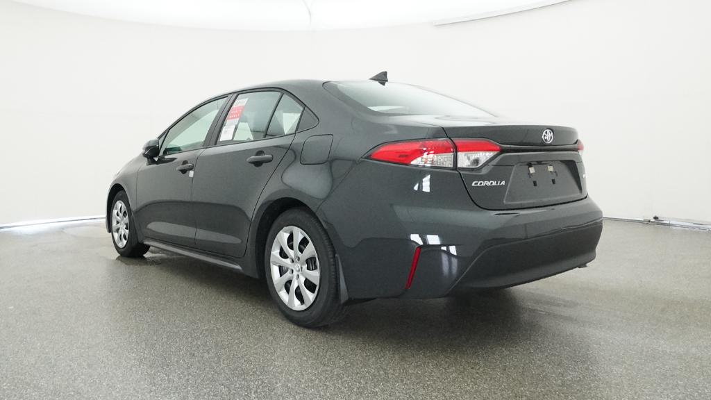 2025 Toyota Corolla LE photo 14