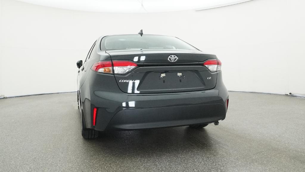 2025 Toyota Corolla LE photo 15