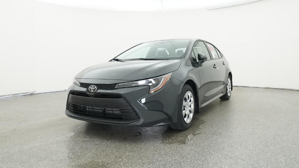 2025 Toyota Corolla LE photo 4