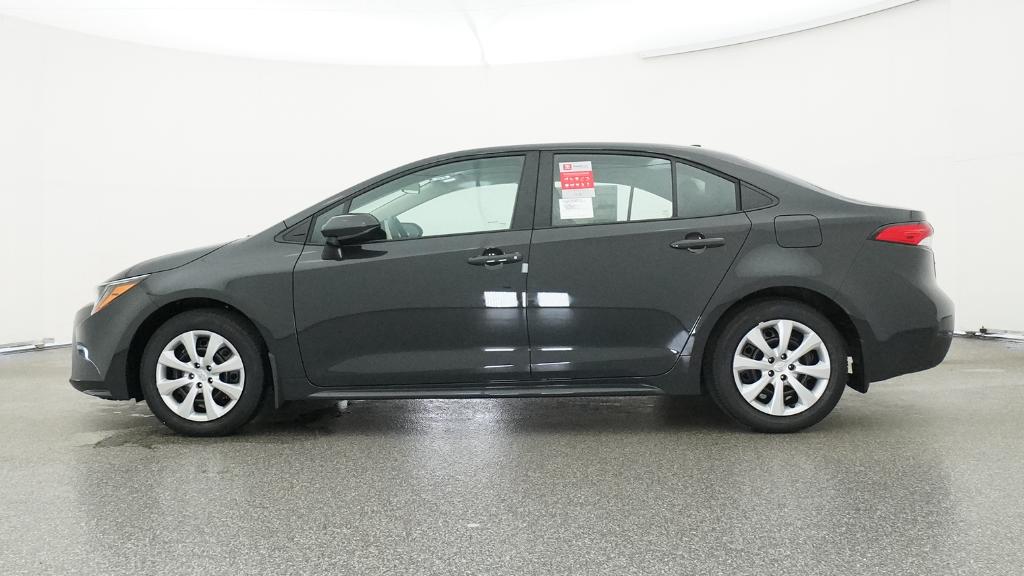 2025 Toyota Corolla LE photo 10