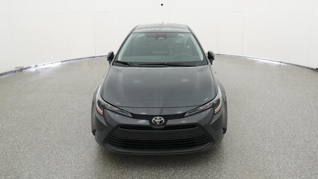 2025 Toyota Corolla LE photo 2