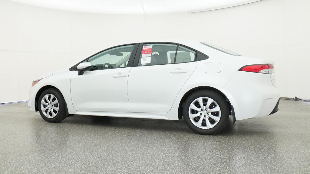 2025 Toyota Corolla LE photo 10