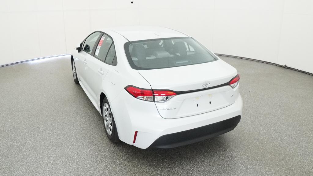 2025 Toyota Corolla LE photo 14