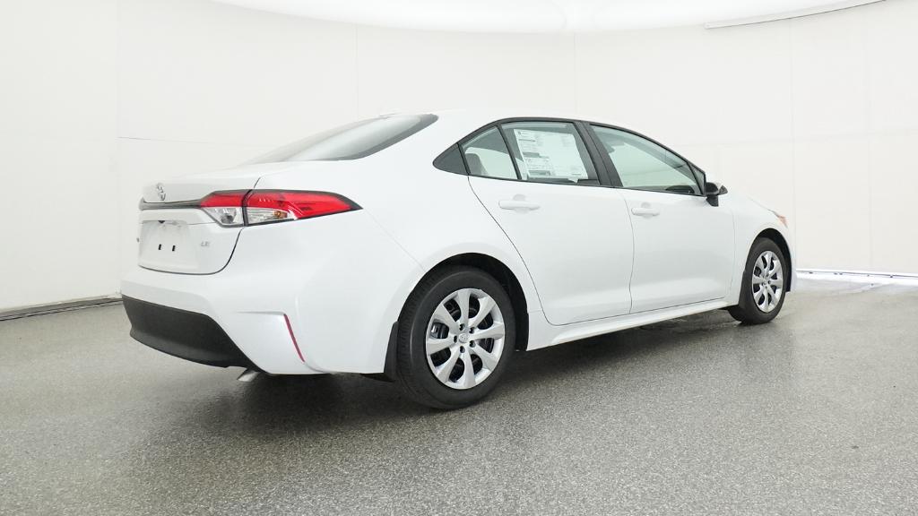 2025 Toyota Corolla LE photo 19