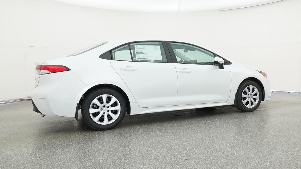 2025 Toyota Corolla LE photo 21