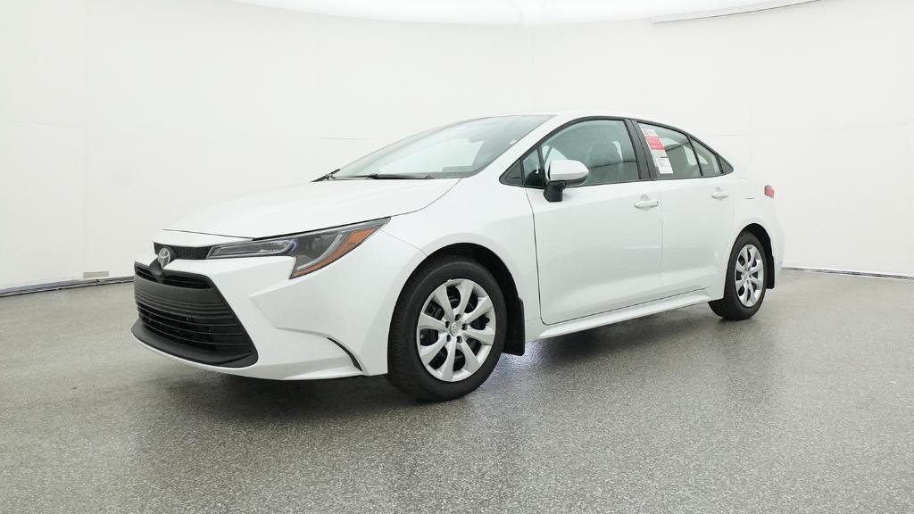 2025 Toyota Corolla LE photo 4