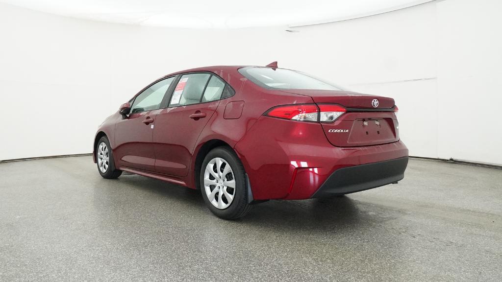 2026 Toyota Corolla LE photo 12