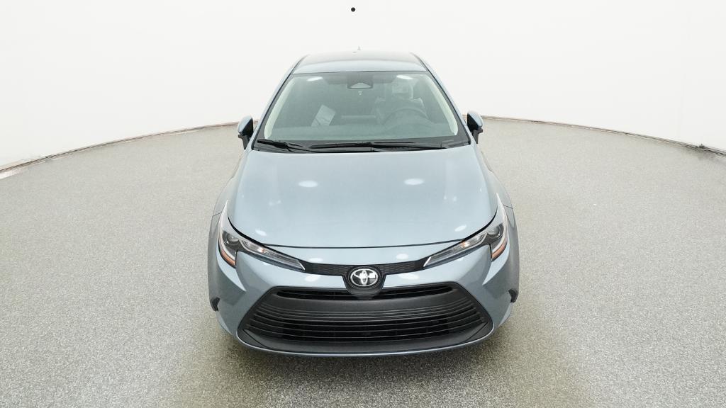2026 Toyota Corolla LE photo 3