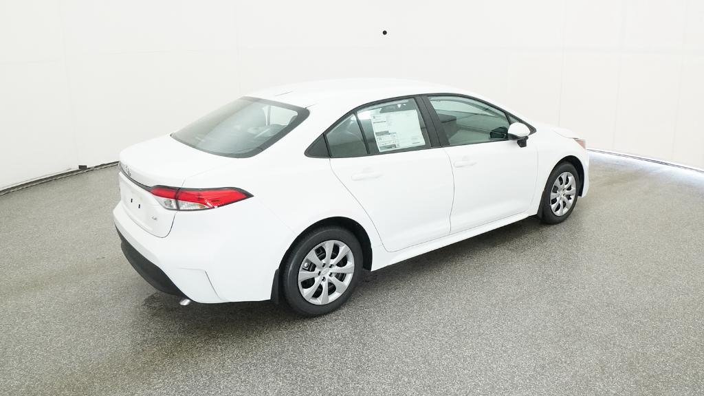 2026 Toyota Corolla LE photo 22